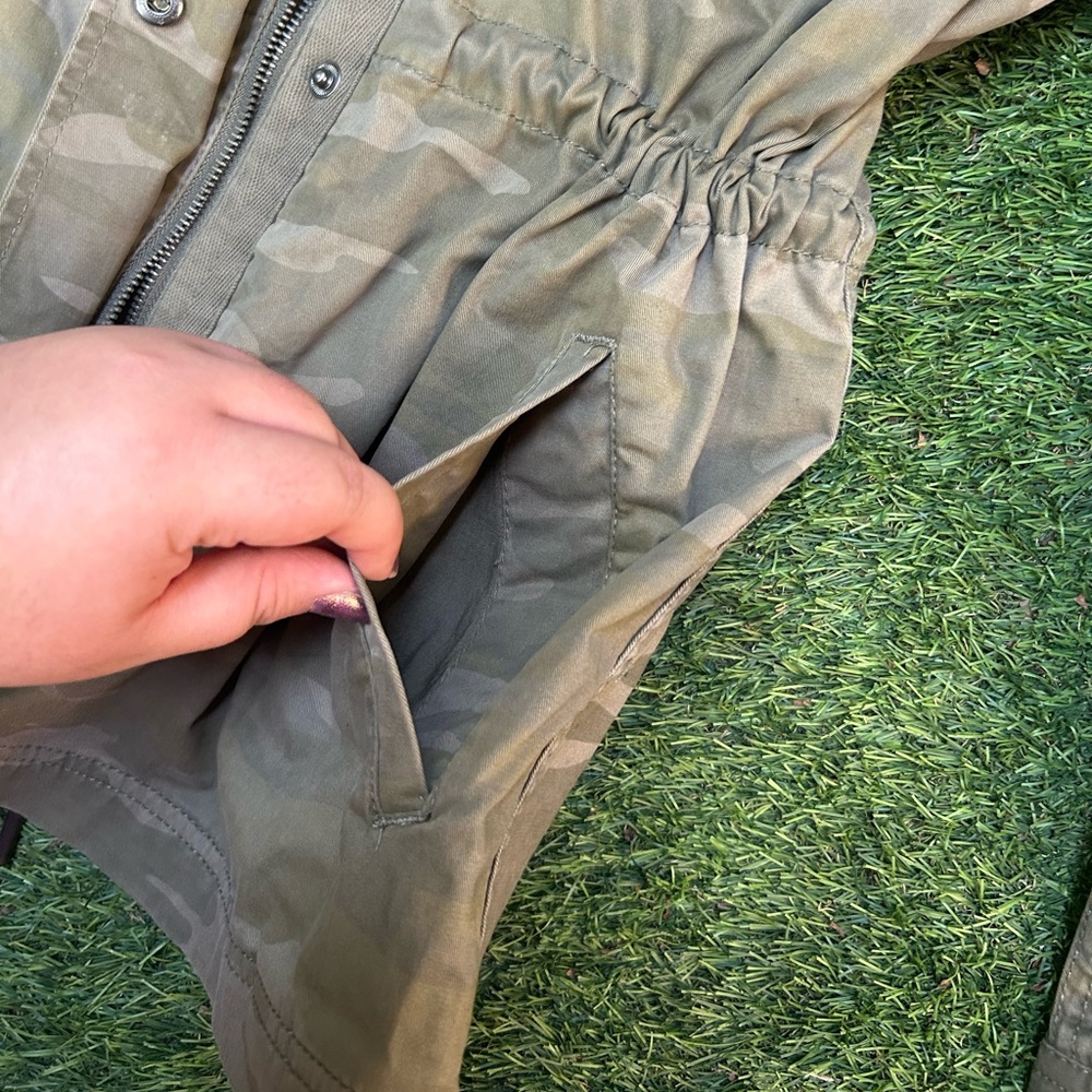 Green Camouflage Jacket - Picture 3 of 8